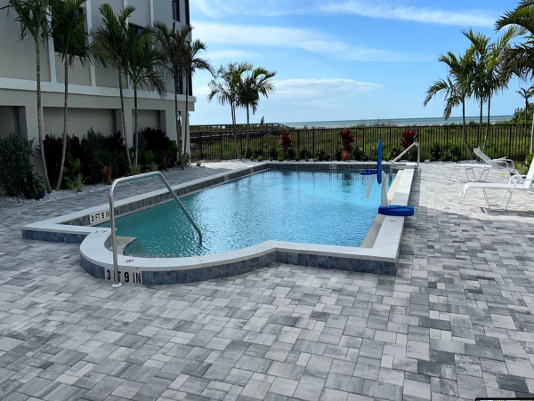 Sanibel Isand Three Bedroom Rental Condo Pool Tennis